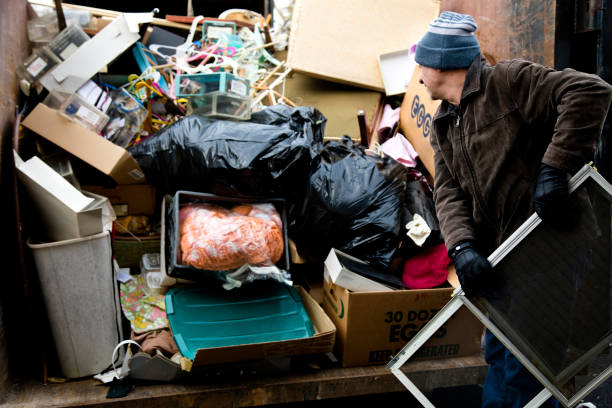 Best Commercial Cleanout Services  in Pho, IL